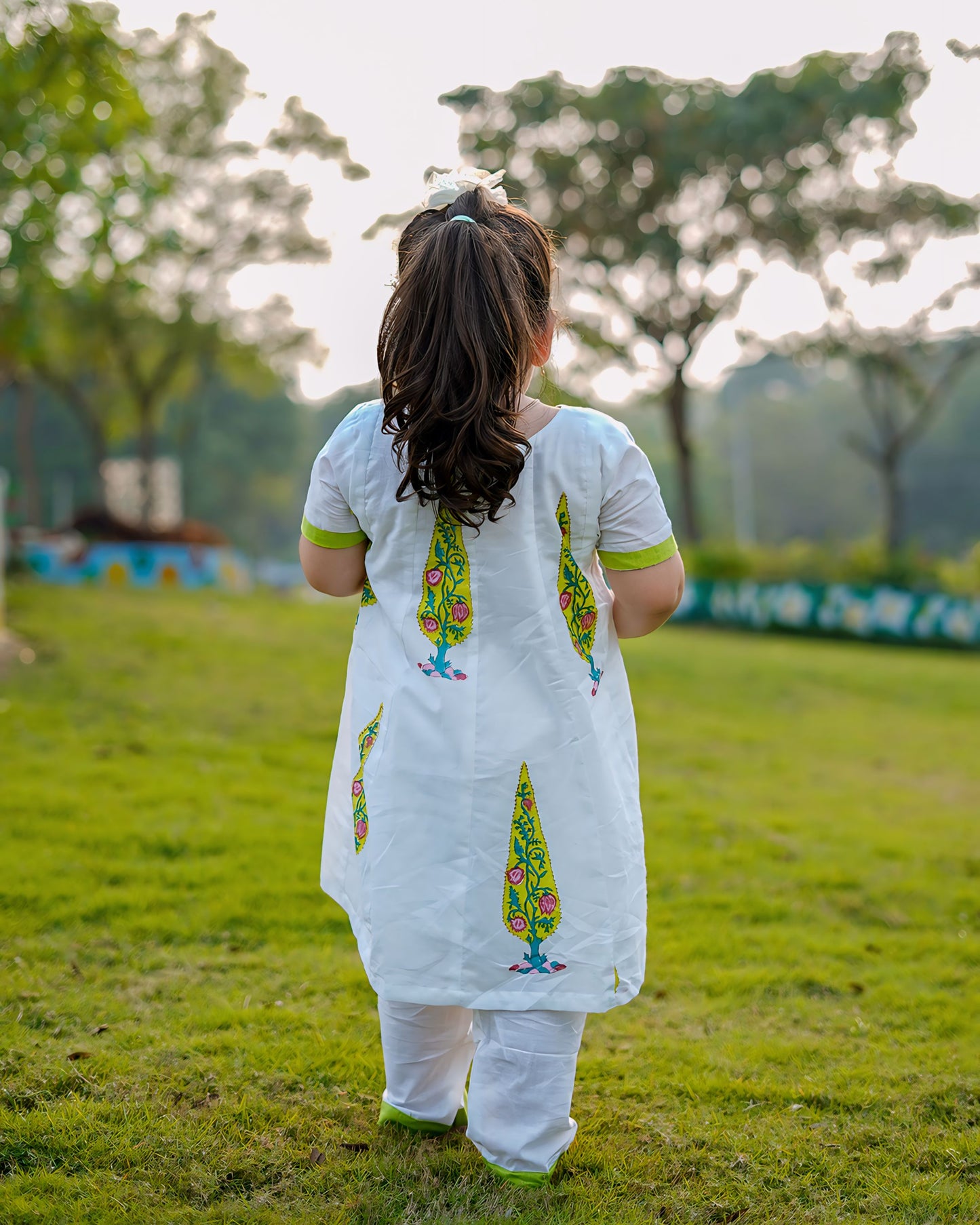 Hand Block Cotton White Leaf Print Kurti With Pant