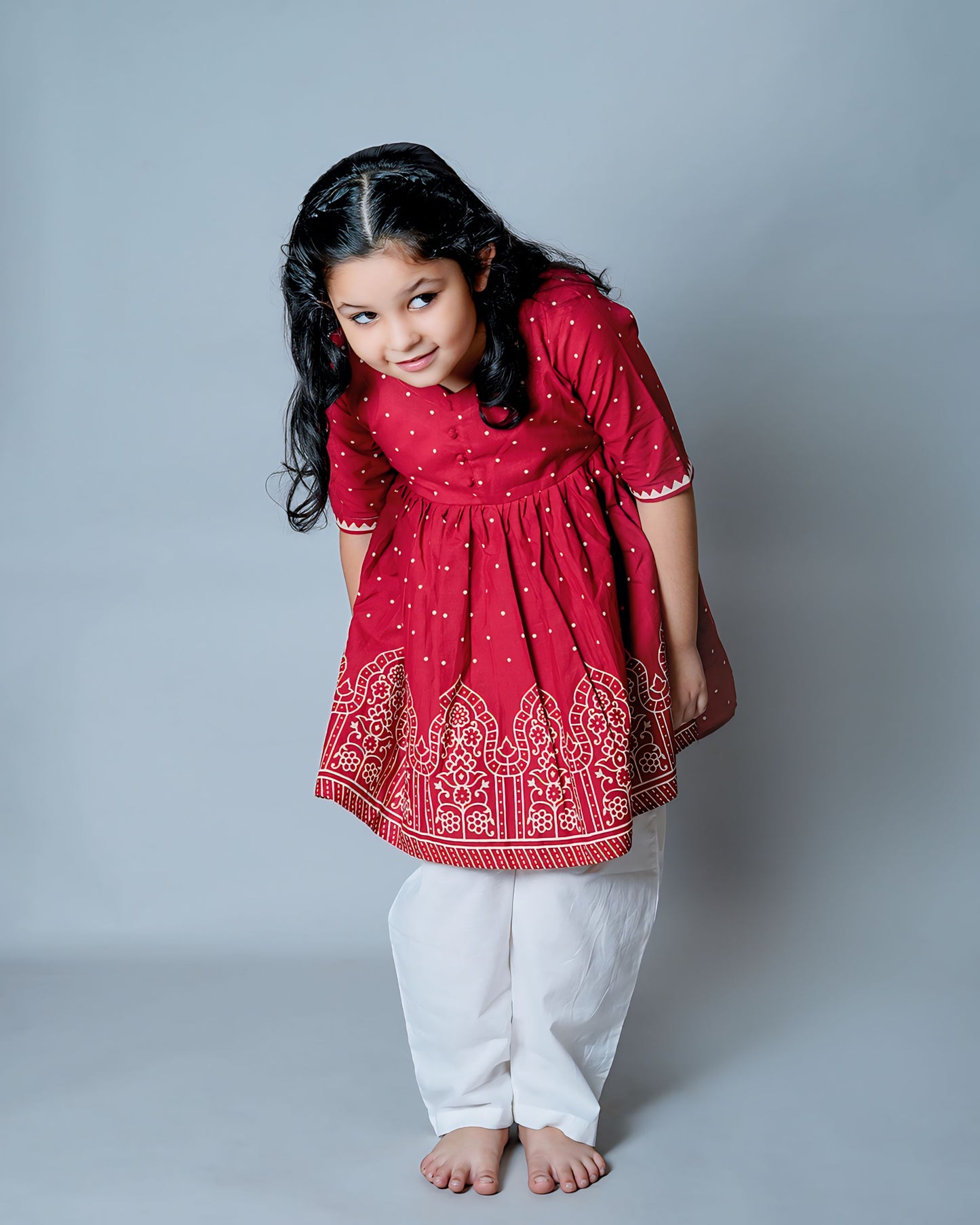 Girls Red Cotton Kurta With Straight Pant
