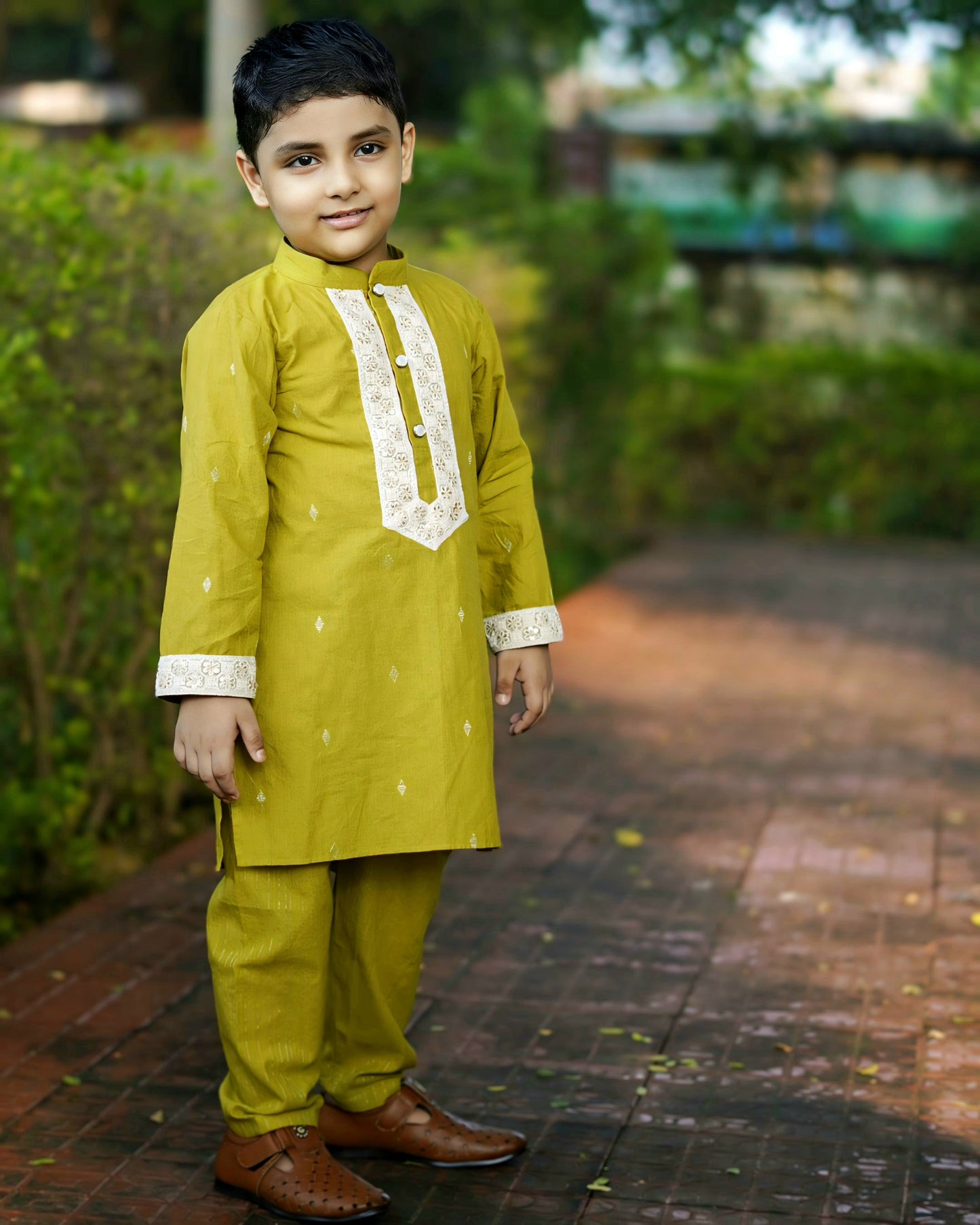 Boys Olive Green Cotton Kurta With Pyjama