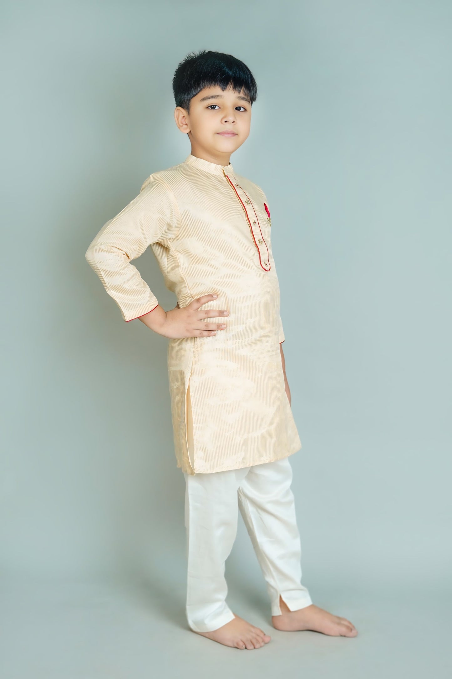 Boys Off-White Opulence Kurta Set