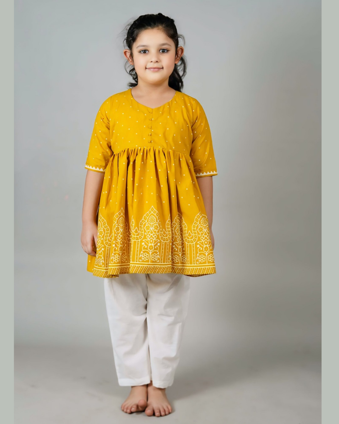 Girls Cotton Printed Kurta With Straight Pant