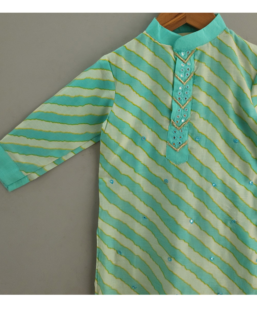 Boys Muslin silk Leheriya Kurta With Churidar