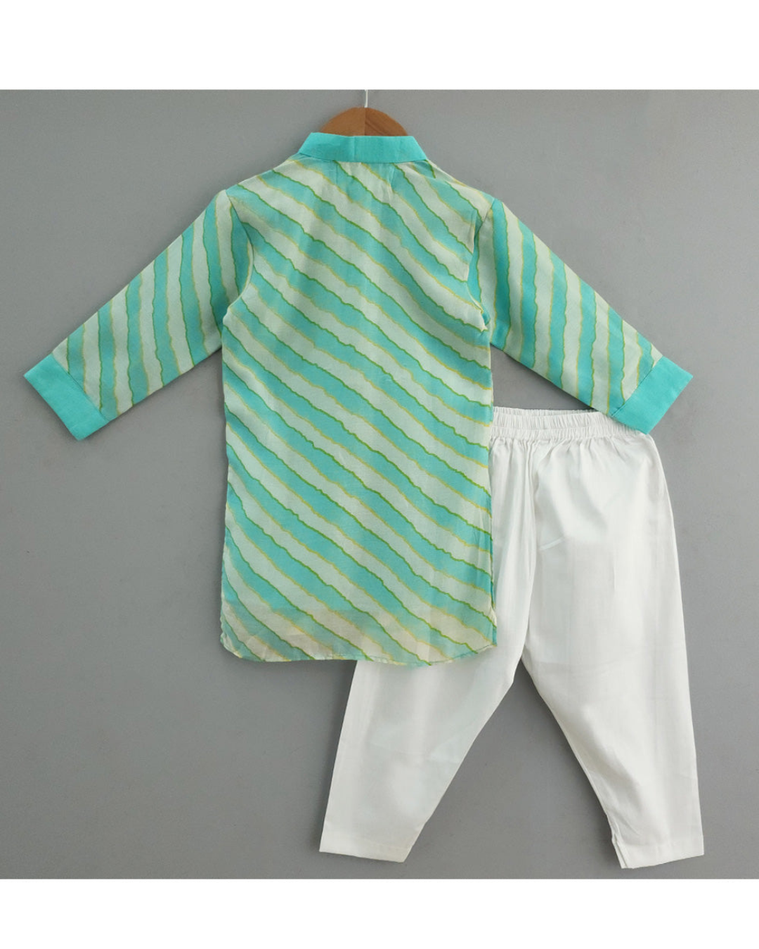 Boys Muslin silk Leheriya Kurta With Churidar