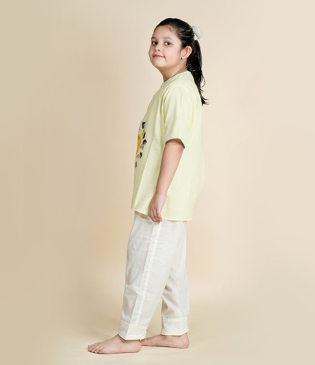 Little Yogi - Surya Namaskar Yoga Set for kids
