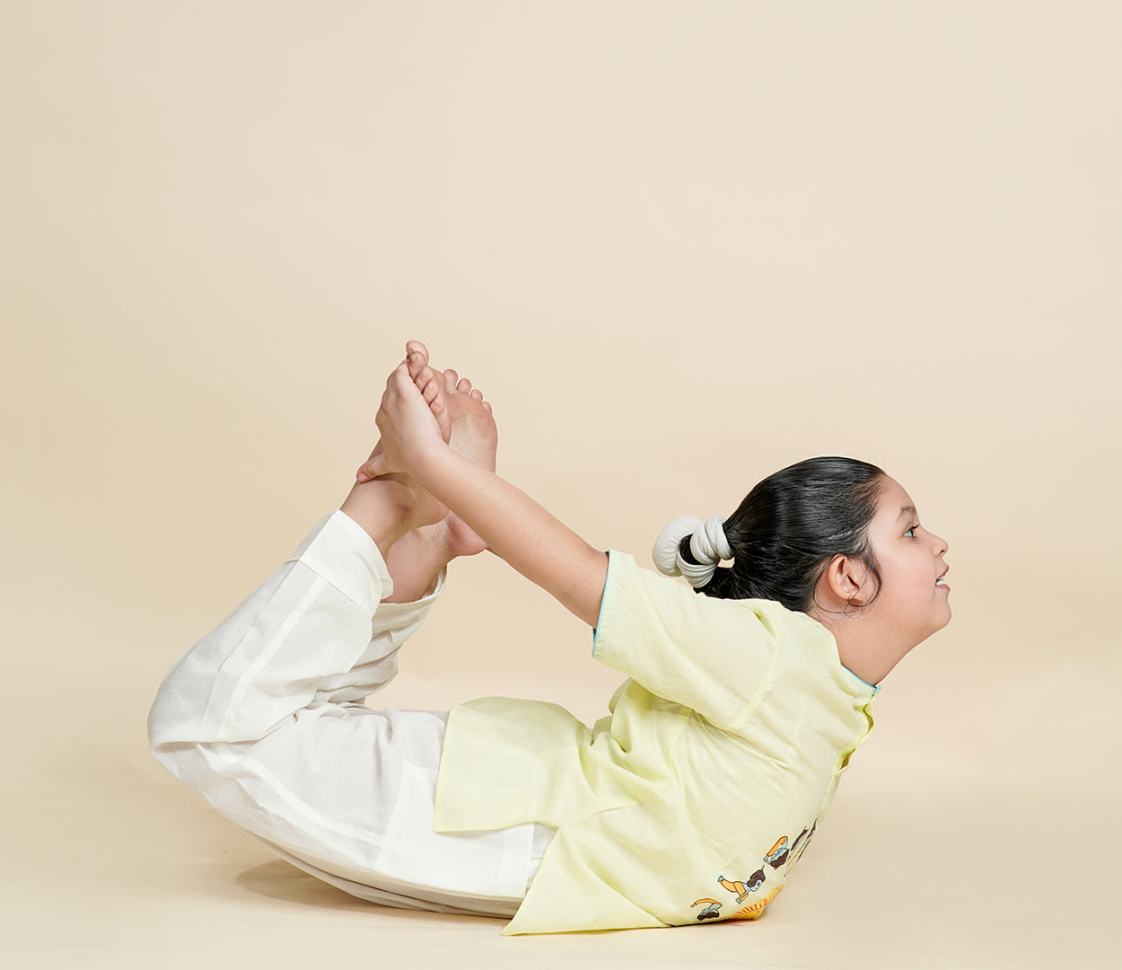 Little Yogi - Surya Namaskar Yoga Set for kids