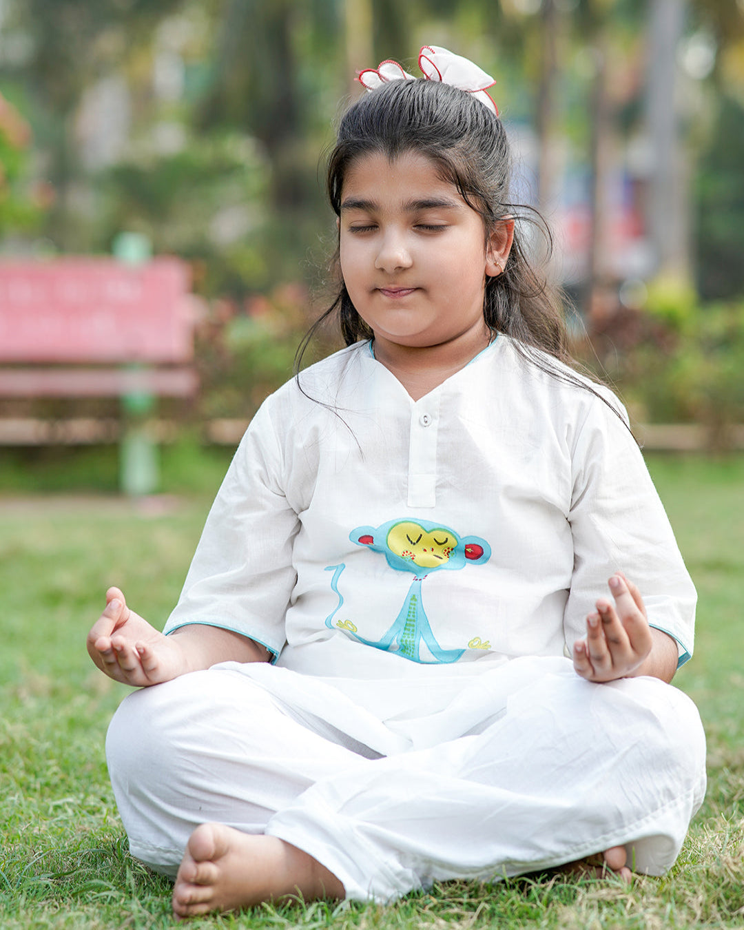 Chanda Mama White Cotton Hand Block Monkey Print Yoga Outfit For Kids