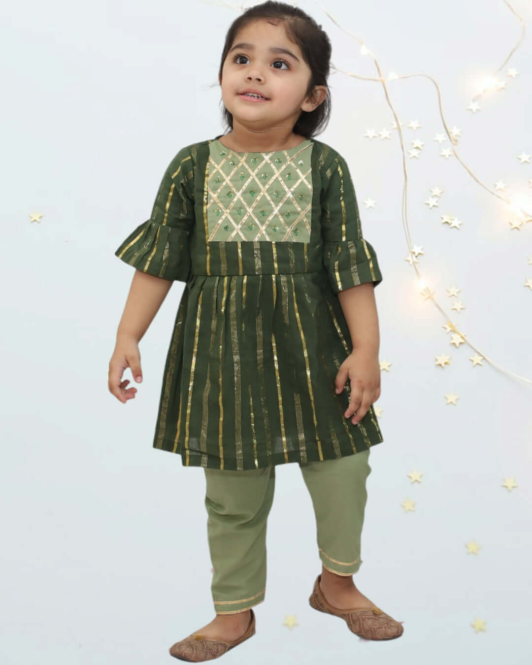 Girls Embroidered Cotton Lurex Green Kurta with Straight Pant