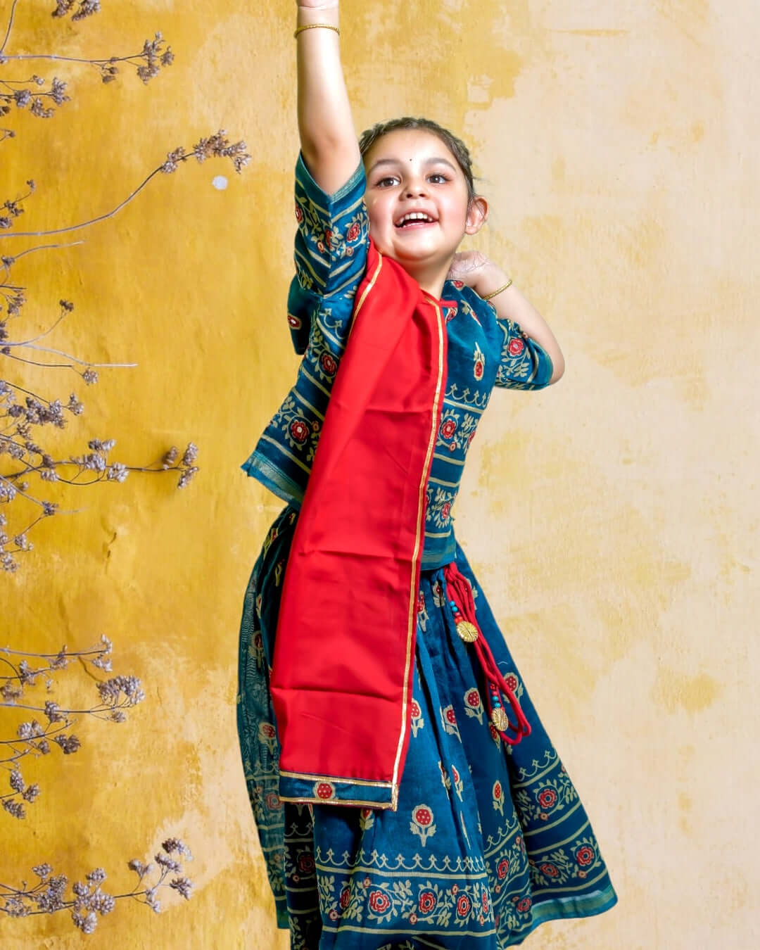 Girls : Floral Chanderi Silk Lehenga Set