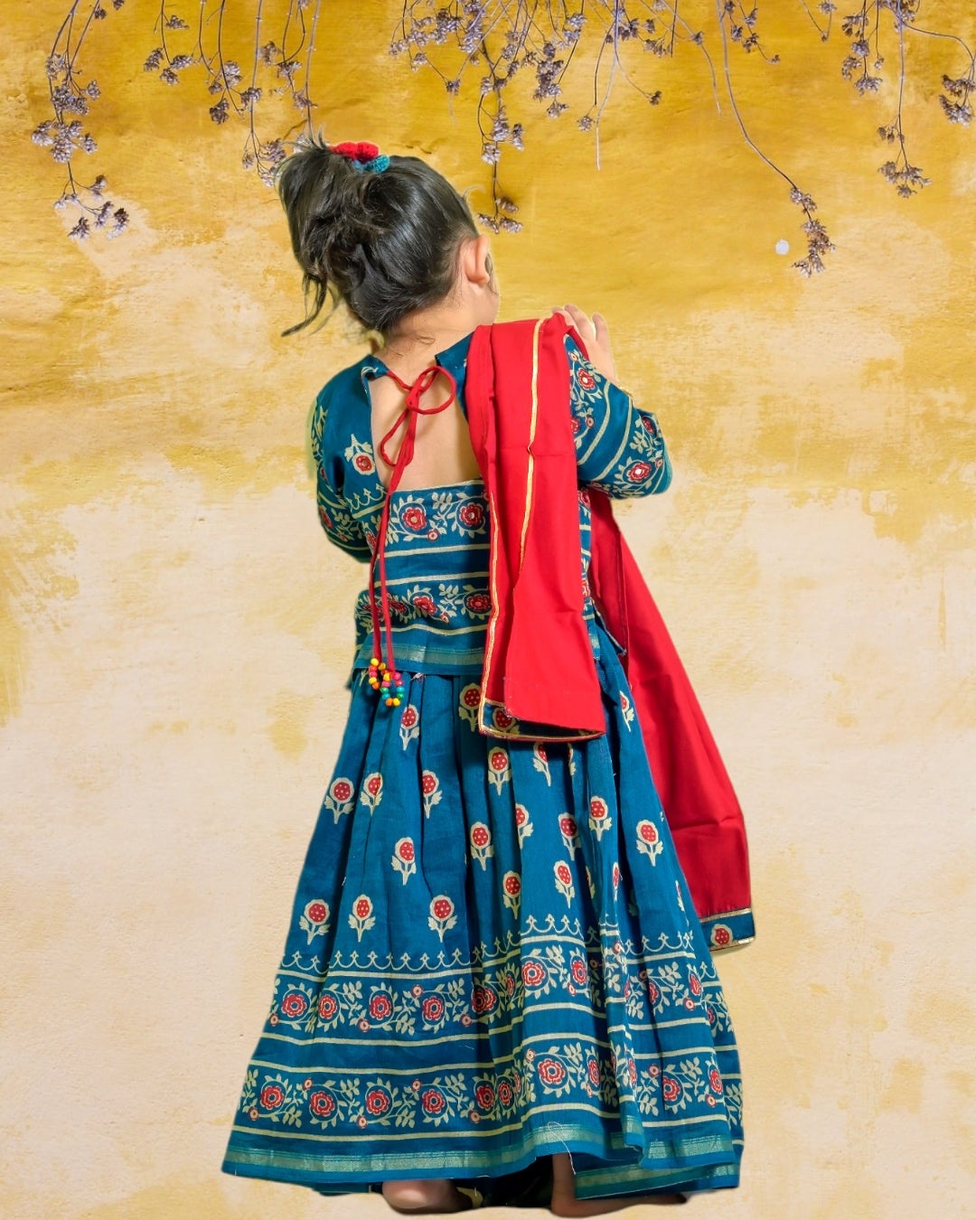 Girls : Floral Chanderi Silk Lehenga Set