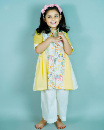 Girls : Collar Neck Pale Yellow Kurti And Palazzo