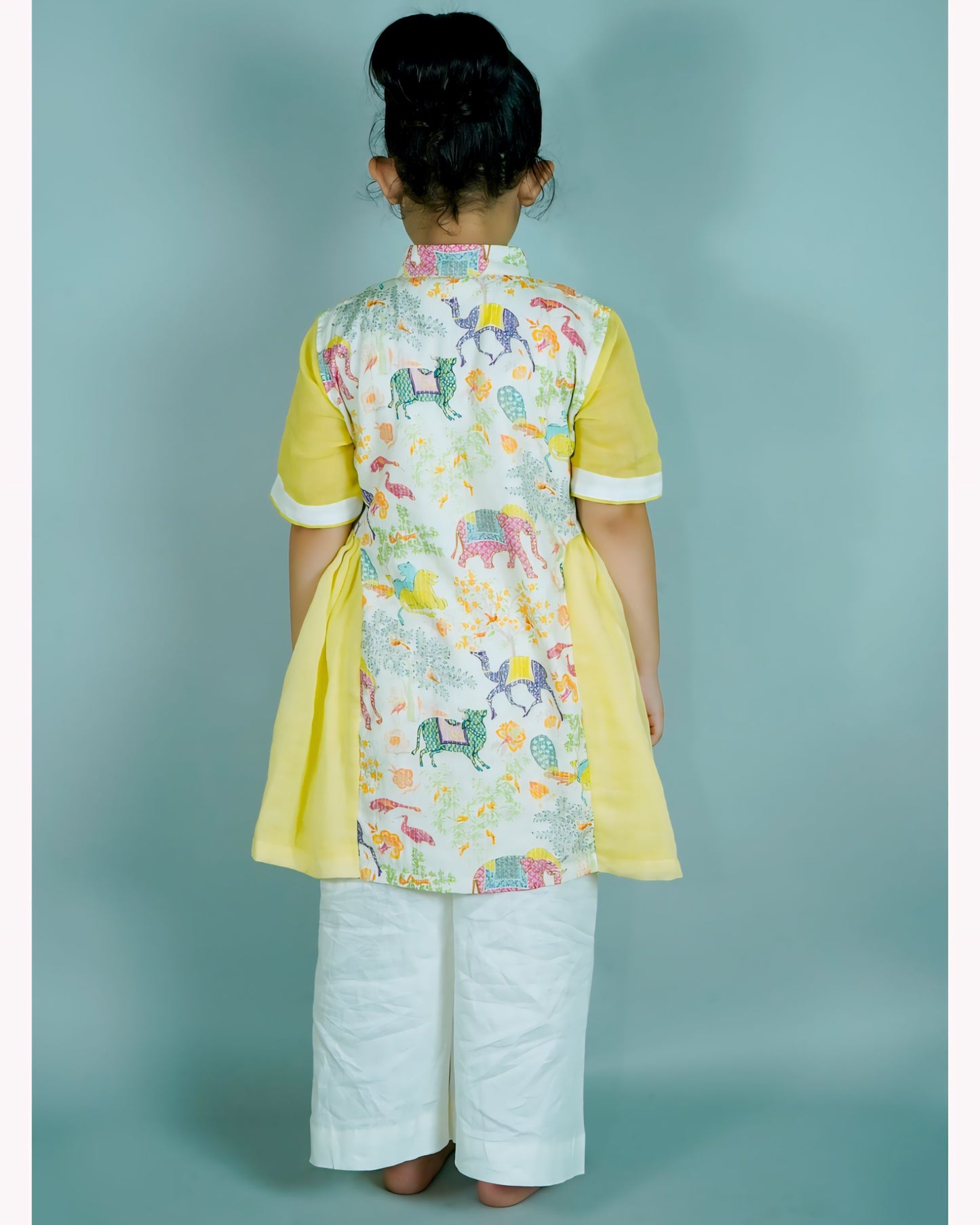 Girls : Collar Neck Pale Yellow Kurti And Palazzo