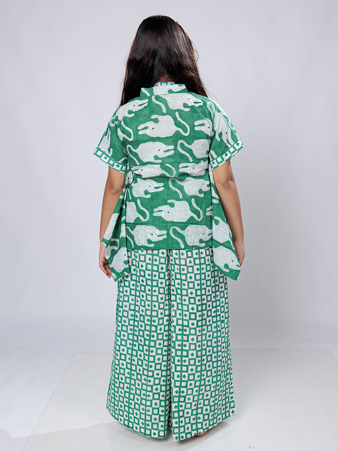 Block Print Vibes: Stylish Cotton Co-Ord Set for Girls