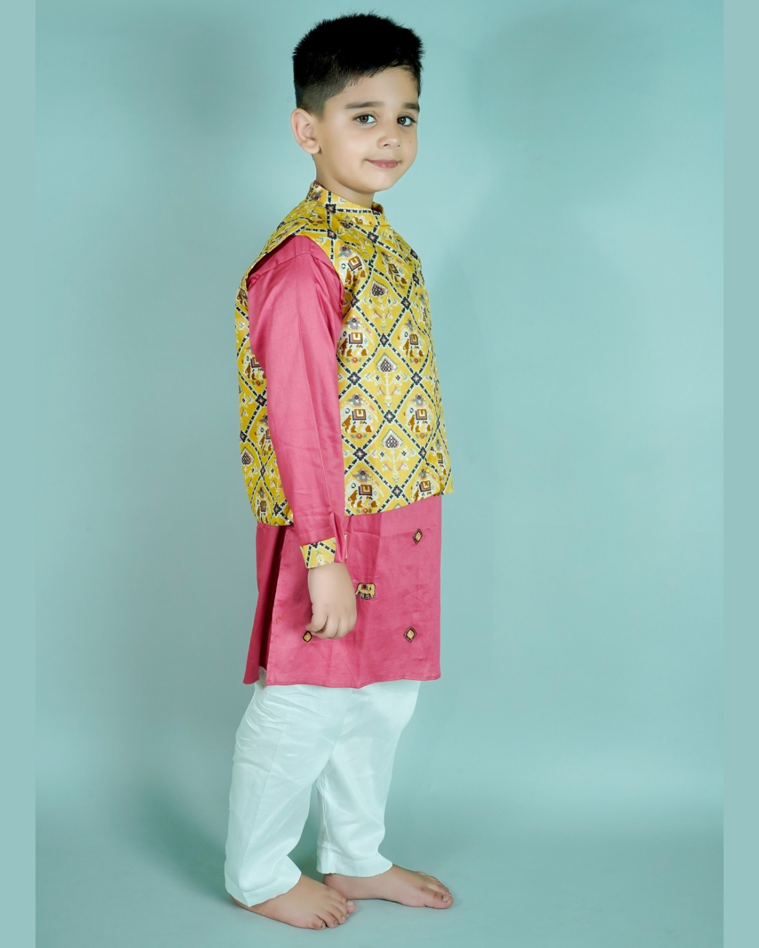 Boys Embroidered kurta With Patola Silk Jacket And Pyjama