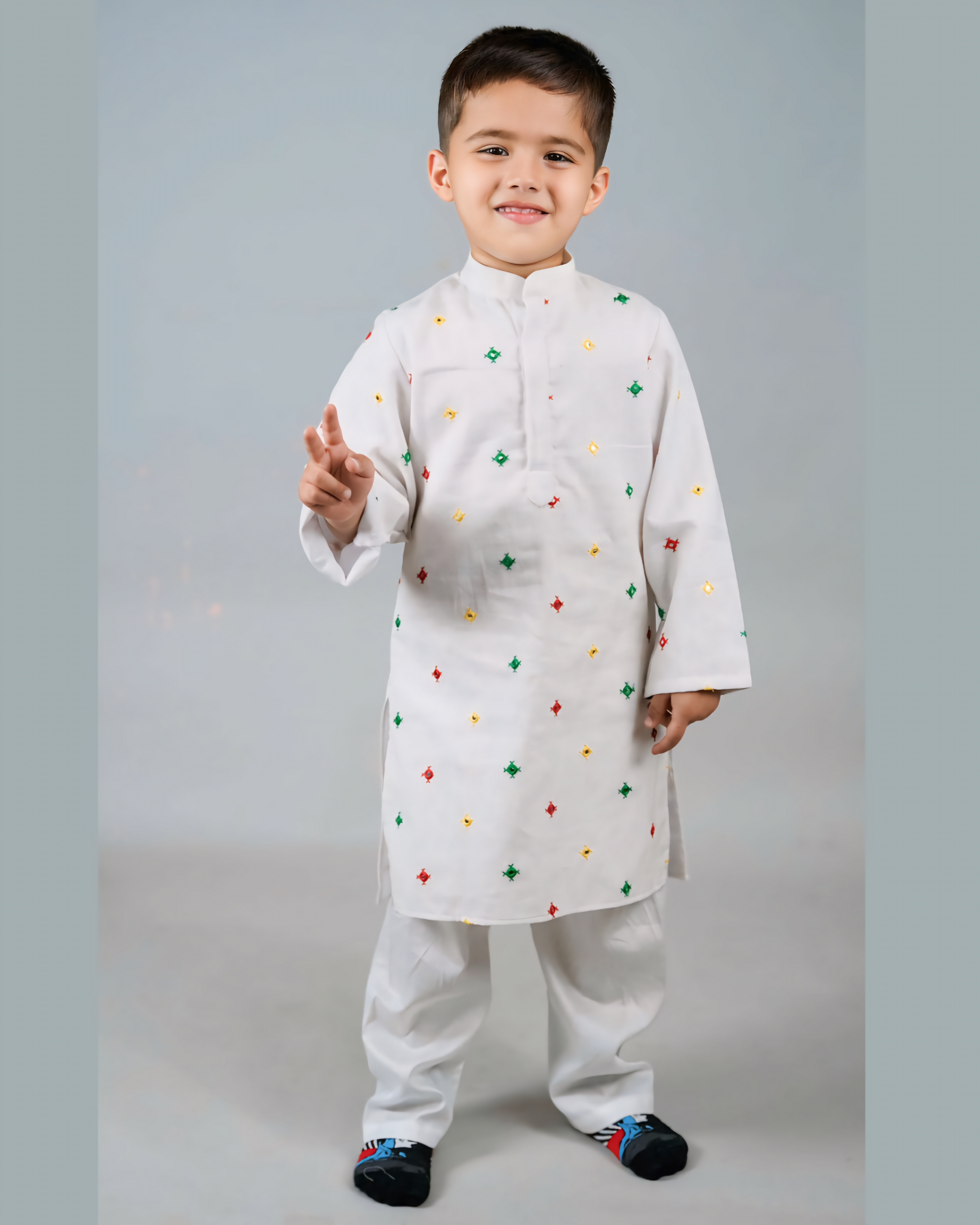 Boys White Mirror Work Kurta With Pyjama