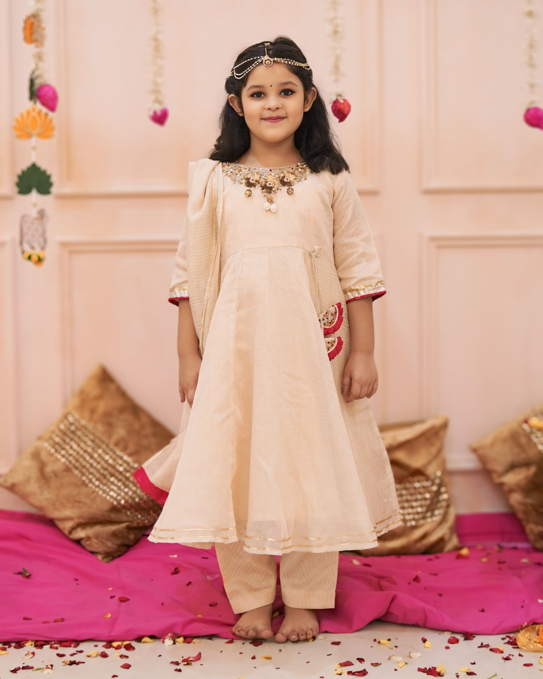 Girls Off-white Pure Chanderi  kurti Set