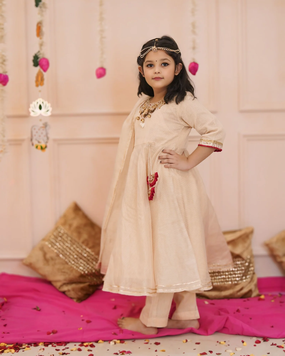 Girls Off-white Pure Chanderi  kurti Set