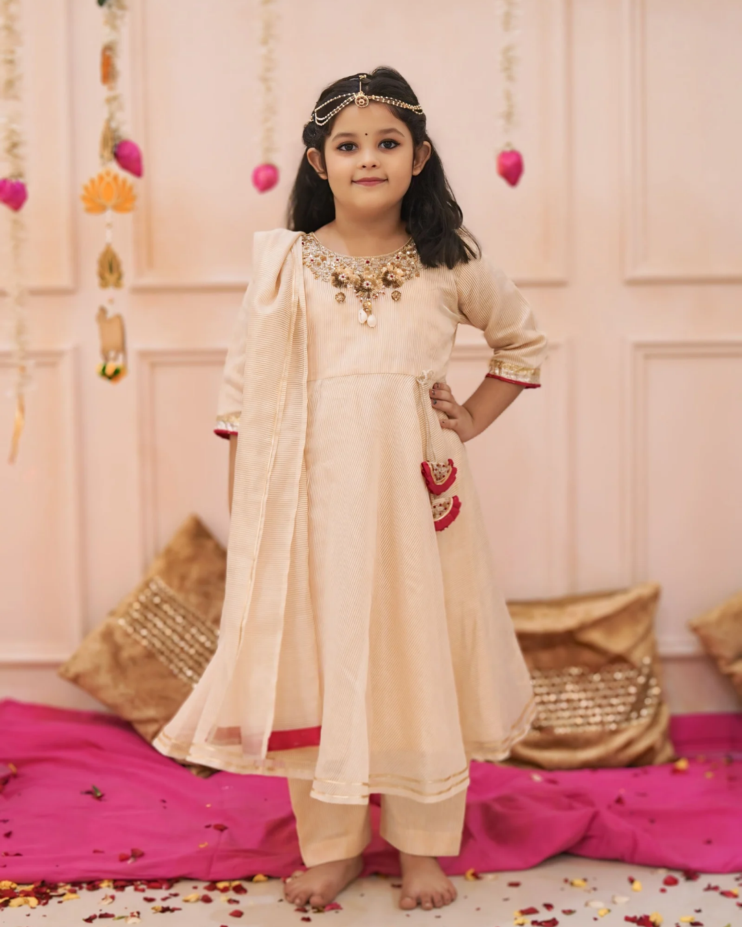 Girls Off-white Pure Tissue Silk Hand Work Detailing kurti Set