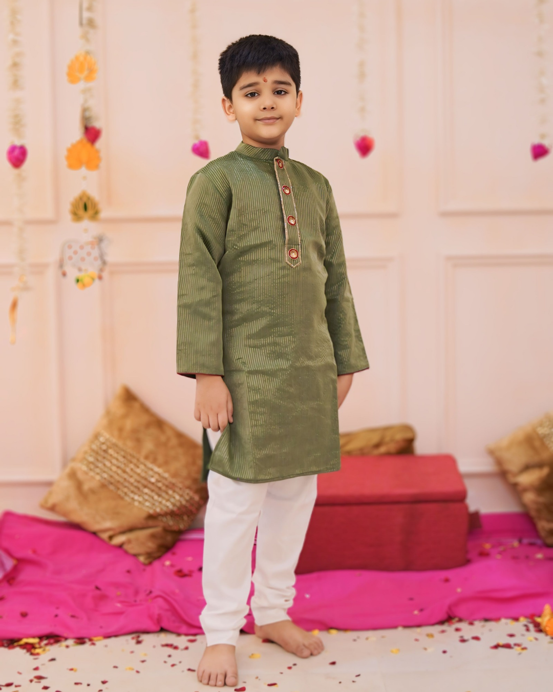 Boys Green Zari Embroidered Kurta Set