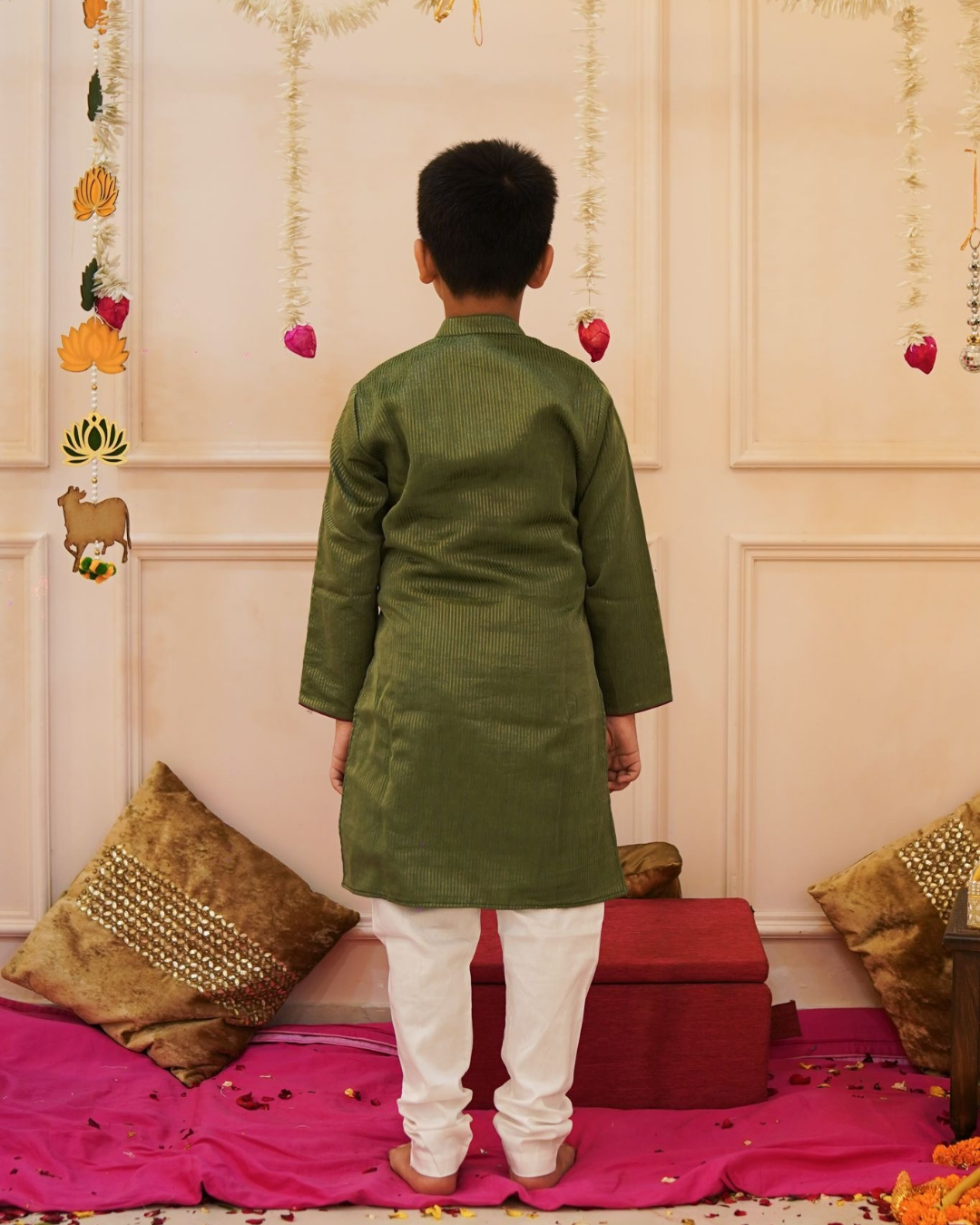 Boys Green Zari Embroidered Kurta Set