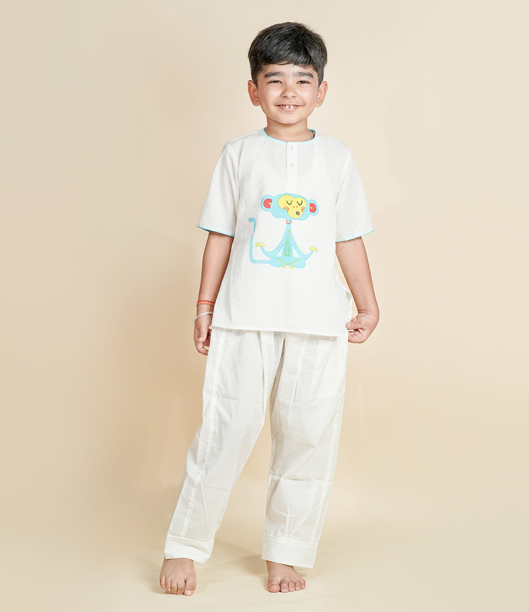 Little Yogi – White Cotton Yoga Set  (For Boys)