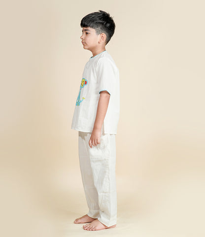 Little Yogi – White Cotton Yoga Set  (For Boys)