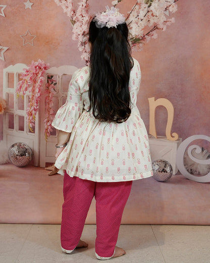 Girls Side knot Detail Pleated Kurti And Pink Dhoti Pant