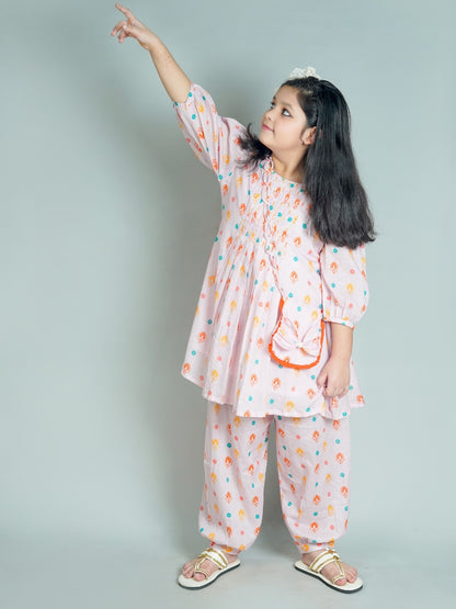 Tiny Trendsetter – Pastel Pink Kurta Set for Girls