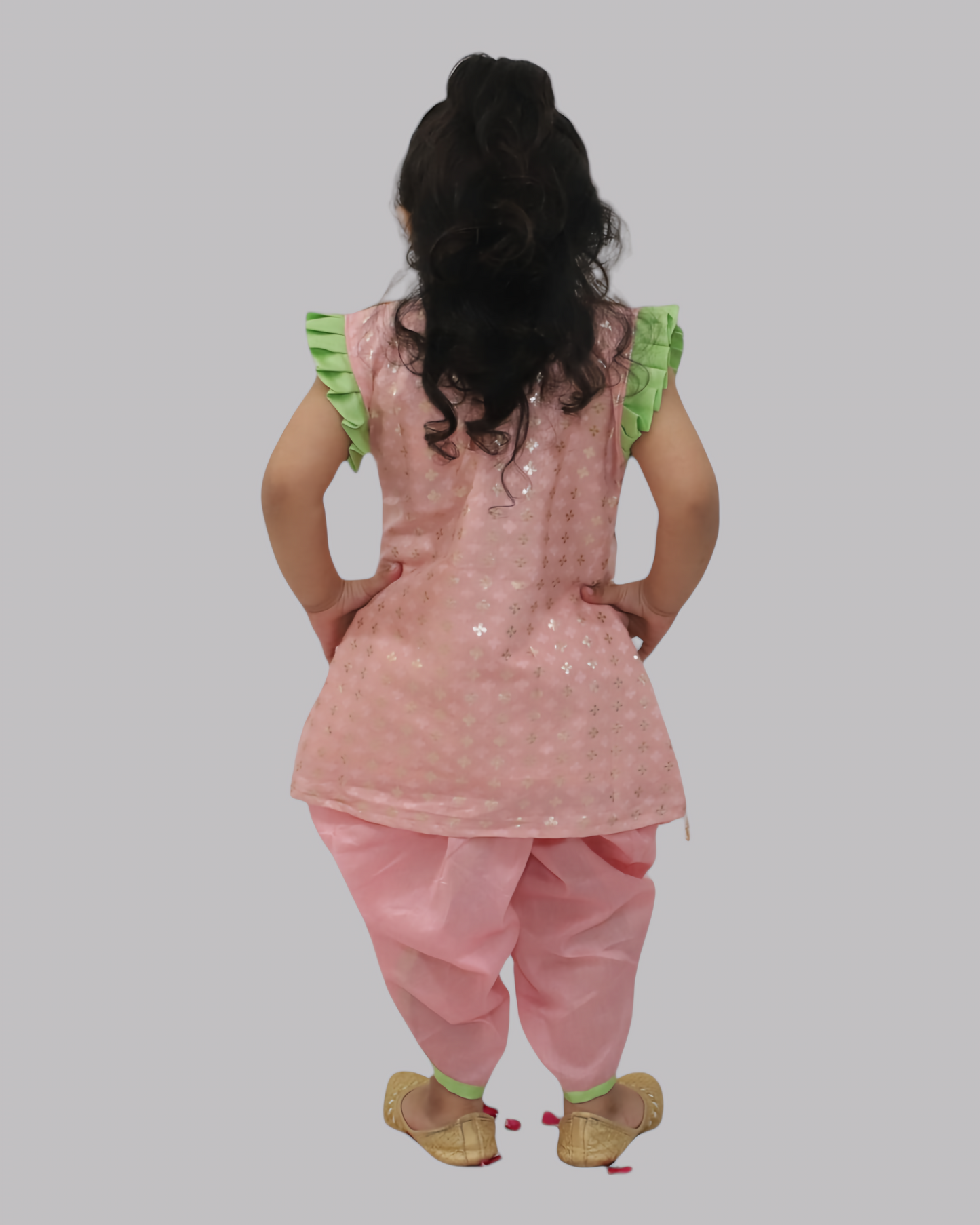 Girls Chanderi Silk Gota Embroidered Pink Kurta With Tulip Pant